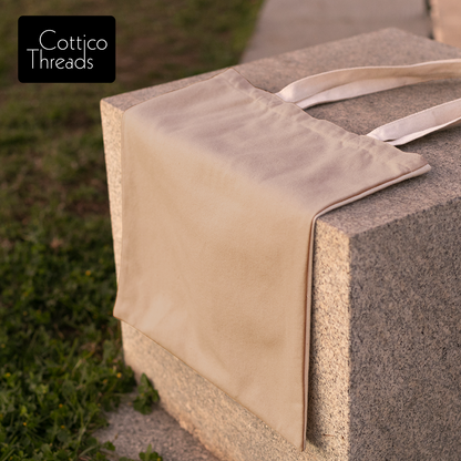 Effortless Style: Classic Plain Tote Bag